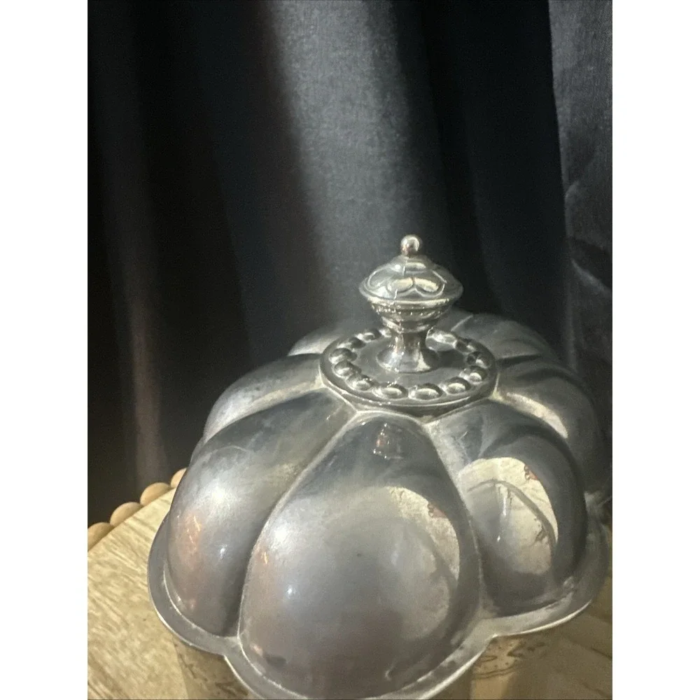 Godinger 1994 Vintage Silver Plate Oval Jewelry Trinket Box  Lined